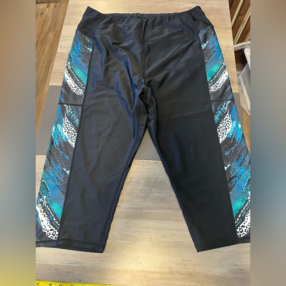 Other - Swim Capri’s Size 20W